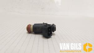 Used Injector (petrol injection) Honda Stream (RN) 1.7 16V VTEC Price € 30,00 Margin scheme offered by Van Gils Automotive