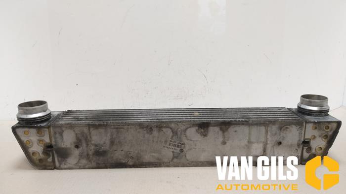Usagé Intercooler BMW 5 serie (E60) 530d 24V Prix € 60,00 Règlement à la marge proposé par Van Gils Automotive