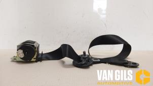 Used Front seatbelt, left BMW 5 serie (E60) 530d 24V Price € 65,00 Margin scheme offered by Van Gils Automotive