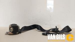Used Front seatbelt, right BMW 5 serie (E60) 530d 24V Price € 65,00 Margin scheme offered by Van Gils Automotive