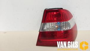 Usagé Feu arrière droit BMW 3 serie (E46/4) 316i 16V Prix € 45,00 Règlement à la marge proposé par Van Gils Automotive