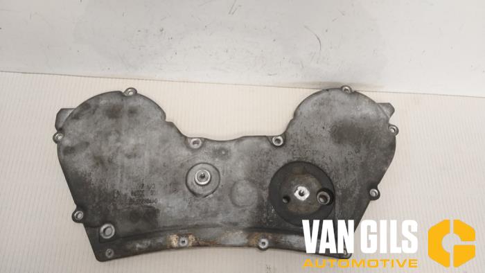 Couvercle de distribution d'un Chrysler 300 C 3.5 V6 24V 2005