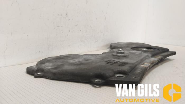 Couvercle de distribution d'un Chrysler 300 C 3.5 V6 24V 2005