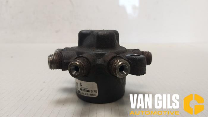 Gebrauchte Einspritzdüse (Einspritzer) Ford Transit Connect 1.8 TDCi 110 DPF Preis € 30,00 Margenregelung angeboten von Van Gils Automotive