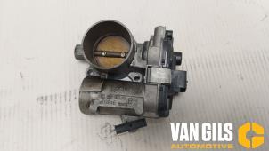 Używane Przepustnica Peugeot 206 (2A/C/H/J/S) 1.4 16V Cena € 65,00 Procedura marży oferowane przez Van Gils Automotive