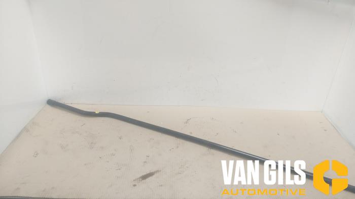 Begagnade Vattenrör Volkswagen ID.3 (E11/E12) First, Life, Pro 58 kWh Pris € 30,00 Marginaltabell erbjuds av Van Gils Automotive
