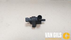 Used Vacuum pump (petrol) Volvo S80 (AR/AS) 2.5 T Turbo 20V Price € 40,00 Margin scheme offered by Van Gils Automotive