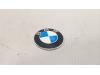 Emblem from a BMW 3 serie (F30), 2011 / 2018 320d 2.0 16V EfficientDynamicsEdition, Saloon, 4-dr, Diesel, 1.995cc, 120kW (163pk), RWD, N47D20C, 2011-04 / 2015-07, 3D31; 3D32; 3E11; 3E12 2015