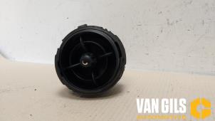 Used Dashboard vent Mini Mini (R56) 1.6 16V Cooper Price on request offered by Van Gils Automotive