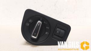 Used Light switch Volkswagen Touran (5T1) 2.0 TDI 150 Price € 30,00 Margin scheme offered by Van Gils Automotive