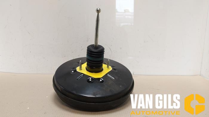 Usados Servofreno Volkswagen Touran (5T1) 2.0 TDI 150 Precio de solicitud ofrecido por Van Gils Automotive