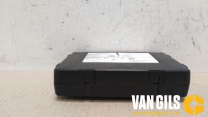 Gebrauchte Navigation Modul Renault Twingo III (AH) 0.9 Energy TCE 90 12V Preis auf Anfrage angeboten von Van Gils Automotive