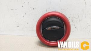 Used Dashboard vent Renault Twingo III (AH) 0.9 Energy TCE 90 12V Price on request offered by Van Gils Automotive