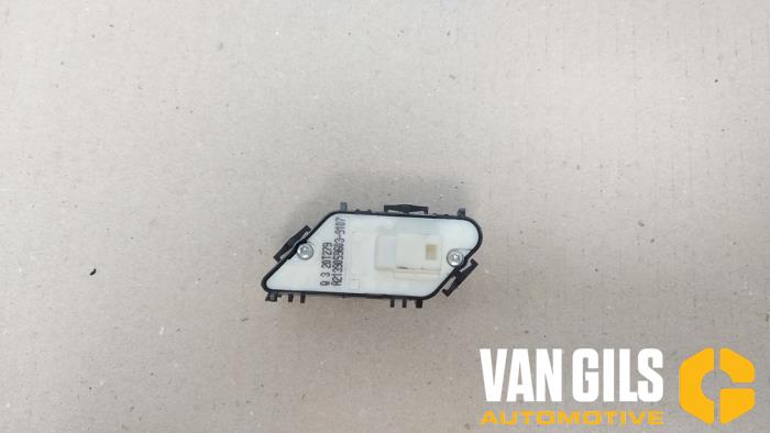 Central locking switch Mercedes Sprinter 5t 519 CDI 3.0 V6 24V RWD ...