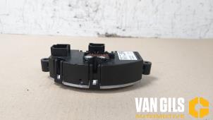 Used Heater resistor Mercedes Sprinter 5t (907.6) 519 CDI 3.0 V6 24V RWD Price € 60,49 Inclusive VAT offered by Van Gils Automotive