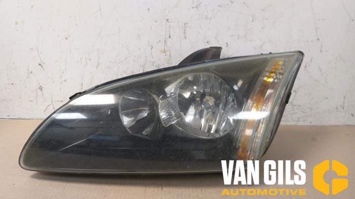 Gebrauchte Scheinwerfer links Ford Focus 2 Wagon 1.6 TDCi 16V 90 Preis € 65,00 Margenregelung angeboten von Van Gils Automotive