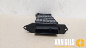 Used Heating element Renault Scénic III (JZ) 1.5 dCi 110 Price on request offered by Van Gils Automotive