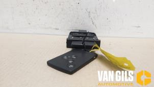 Used Ignition lock + key Renault Scénic III (JZ) 1.5 dCi 110 Price on request offered by Van Gils Automotive