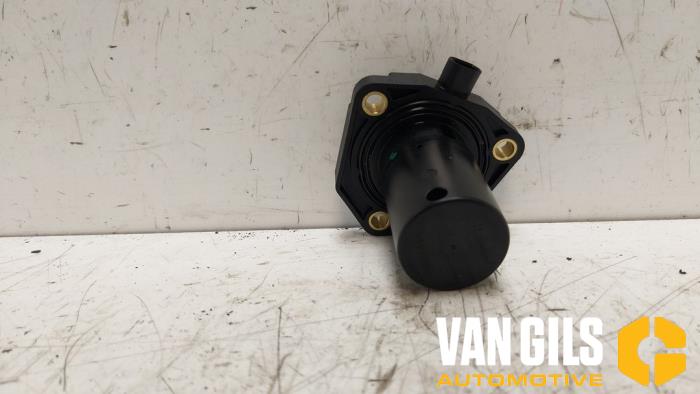 Gebrauchte Ölstandsensor Mercedes B (W246/W242) Preis € 36,30 Mit Mehrwertsteuer angeboten von Van Gils Automotive
