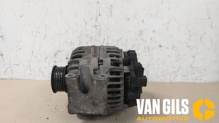 Used Dynamo Audi A4 (B6) 2.0 20V Price € 75,00 Margin scheme offered by Van Gils Automotive