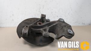 Usagé Fusée arrière gauche Volkswagen Touran (5T1) 2.0 TDI 150 Prix € 100,00 Règlement à la marge proposé par Van Gils Automotive