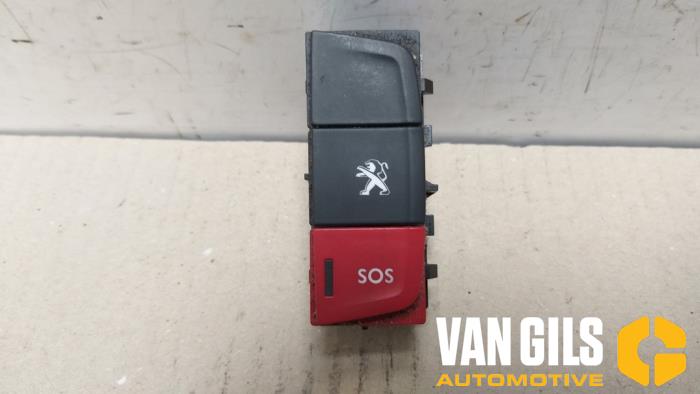 SOS button from a Peugeot 508 SW (8E/8U) 1.6 HDiF 16V 2013