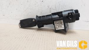 Gebrauchte Zündschloss + Schlüssel Fiat Panda (169) 1.2 Fire Preis € 60,00 Margenregelung angeboten von Van Gils Automotive