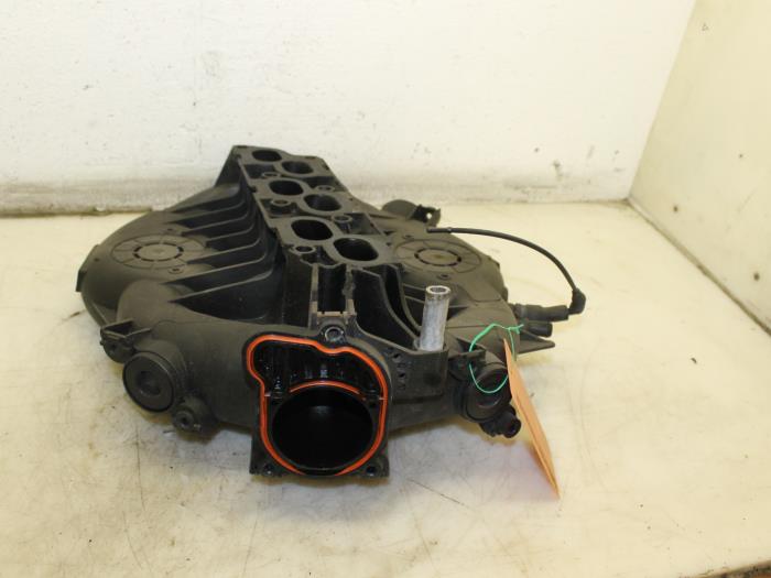 Gebrauchte Ansaugbrugge Chrysler Voyager/Grand Voyager (RG/RS) 3.3 V6 Preis € 75,00 Margenregelung angeboten von Van Gils Automotive