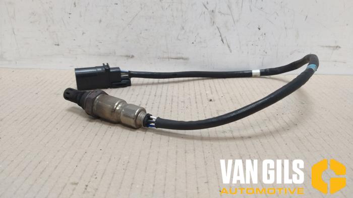 Lambda probe from a Volkswagen Touran (5T1) 2.0 TDI 150 2016