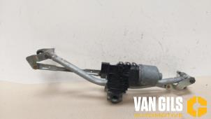 Usagé Moteur + mécanique essuie-glace Volkswagen Polo IV (9N1/2/3) Prix € 75,00 Règlement à la marge proposé par Van Gils Automotive