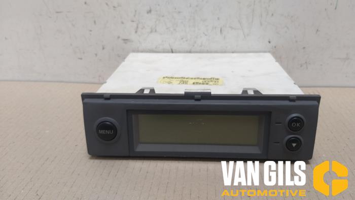 Begagnade Innerdisplay Nissan Micra (K12) 1.4 16V Pris € 35,00 Marginaltabell erbjuds av Van Gils Automotive
