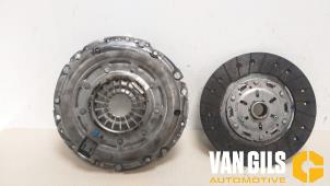 Used Clutch kit (complete) Mercedes B-Klasse Price on request offered by Van Gils Automotive