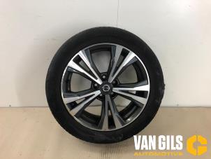 Gebrauchte Felge + Reifen Nissan Qashqai (J11) 1.2 DIG-T 16V Preis € 149,99 Margenregelung angeboten von Van Gils Automotive