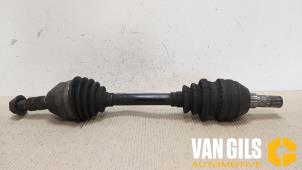 Used Front drive shaft, left Opel Vectra C Caravan 2.2 DIG 16V Price € 74,99 Margin scheme offered by Van Gils Automotive