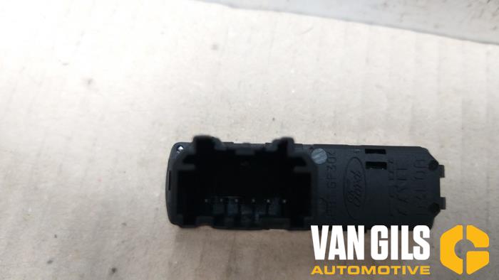 PDC switch from a Ford S-Max 2001