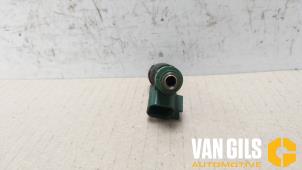 Used Injector (petrol injection) Volvo S60 I (RS/HV) 2.4 20V 140 Price € 30,00 Margin scheme offered by Van Gils Automotive