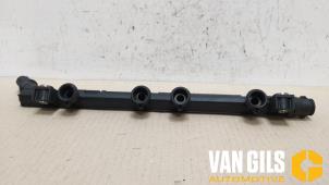 Used Fuel injector nozzle Fiat Grande Punto (199) 1.4 Price on request offered by Van Gils Automotive