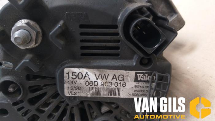 Dynamo from a Audi A4 (B7) 1.8 T 20V 2006