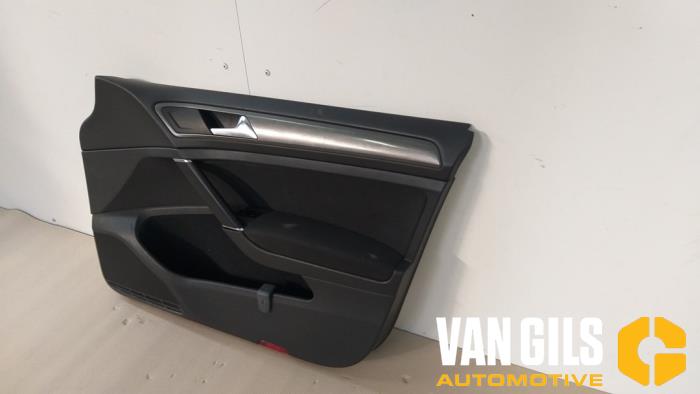 Revêtement portière haut 4portes avant droite d'un Volkswagen Golf VII (AUA) 1.6 TDI BlueMotion 16V 2014