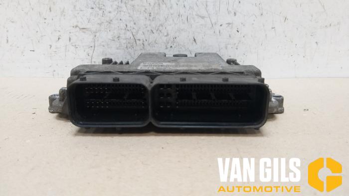 Used Engine management computer Opel Zafira Mk.II (M75) 1.9 CDTI Price on request offered by Van Gils Automotive
