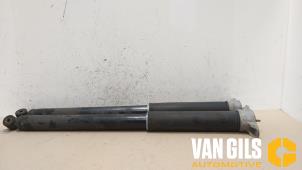 Used Shock absorber kit Volvo V40 (MV) 2.0 D2 16V Price on request offered by Van Gils Automotive