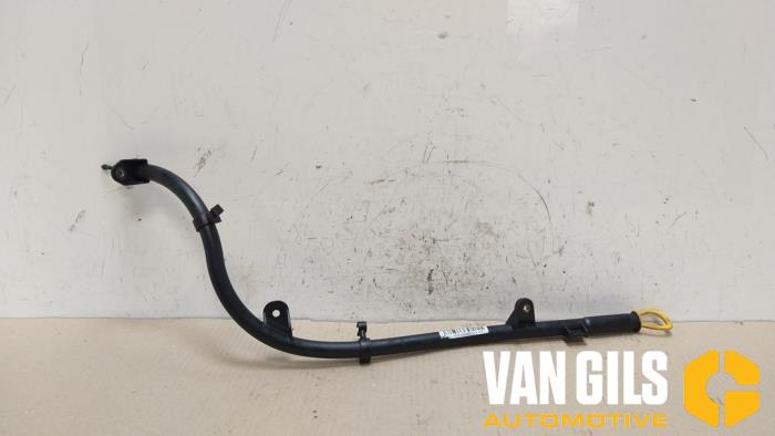 Gebrauchte Ölmessstab Mercedes B (W246/W242) Preis € 38,00 Margenregelung angeboten von Van Gils Automotive