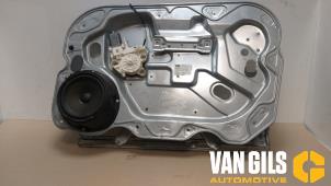 Used Window mechanism 4-door, front right Ford Focus 2 1.6 16V Price € 50,00 Margin scheme offered by Van Gils Automotive
