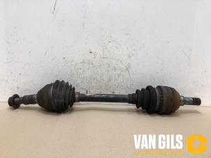 Usagé Arbre de transmission avant gauche Opel Vectra C GTS 2.2 DIG 16V Prix € 74,99 Règlement à la marge proposé par Van Gils Automotive