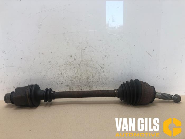 Gebrauchte Antriebswelle links vorne Renault Trafic I FL (TXX/P/V) 2.5 D Preis € 35,00 Margenregelung angeboten von Van Gils Automotive