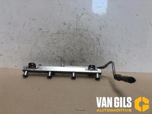 Used Fuel injector nozzle BMW 3 serie (E90) 320i 16V Price € 50,00 Margin scheme offered by Van Gils Automotive