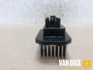 Used Heater resistor Jaguar XJ (X351) 3.0 D V6 24V Price on request offered by Van Gils Automotive