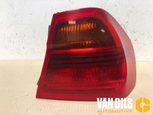 Used Taillight, right BMW 3 serie (E90) 320i 16V Price € 45,00 Margin scheme offered by Van Gils Automotive