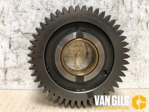 Used Camshaft sprocket Mercedes Vito Mixto (447.7) 2.2 116 CDI 16V Price on request offered by Van Gils Automotive