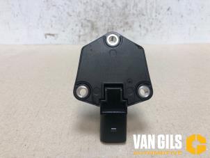 Usados Sensor de nivel de aceite Volkswagen Golf VI (5K1) Precio de solicitud ofrecido por Van Gils Automotive